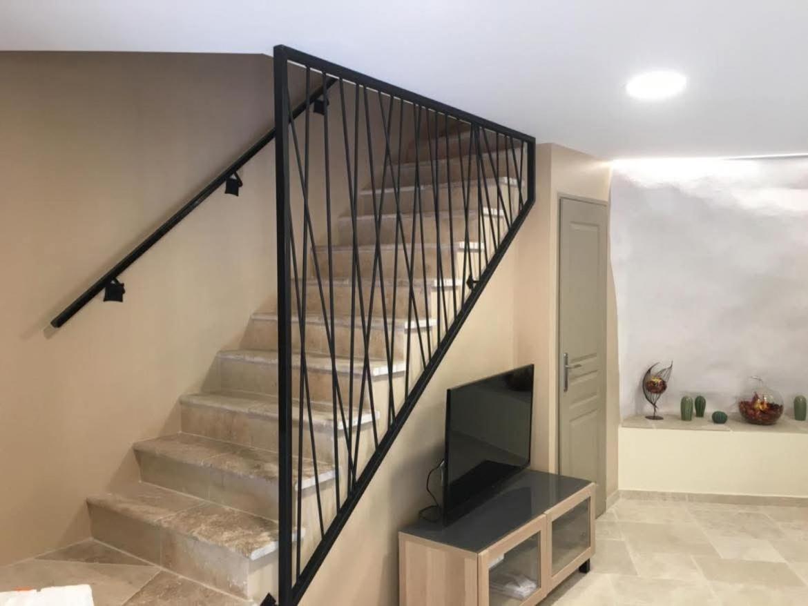 Maison Des Muriers Le Luc Εξωτερικό φωτογραφία